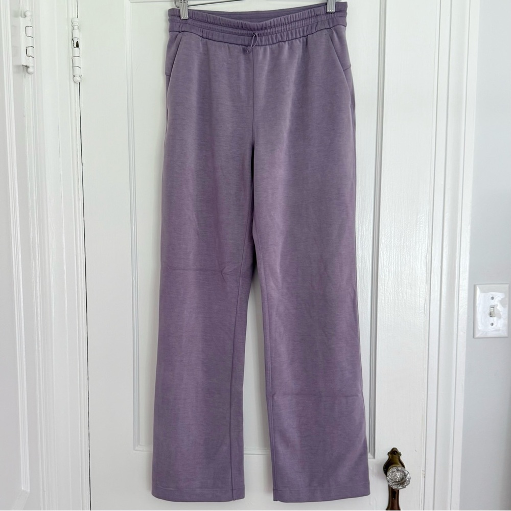 Lululemon Softstreme High-Rise Straight-Leg Pant in Violet Verbena